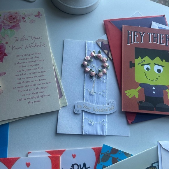 Random greeting card lot and holiday bundle, 50 cards, envelopes event - Picture 4 of 7